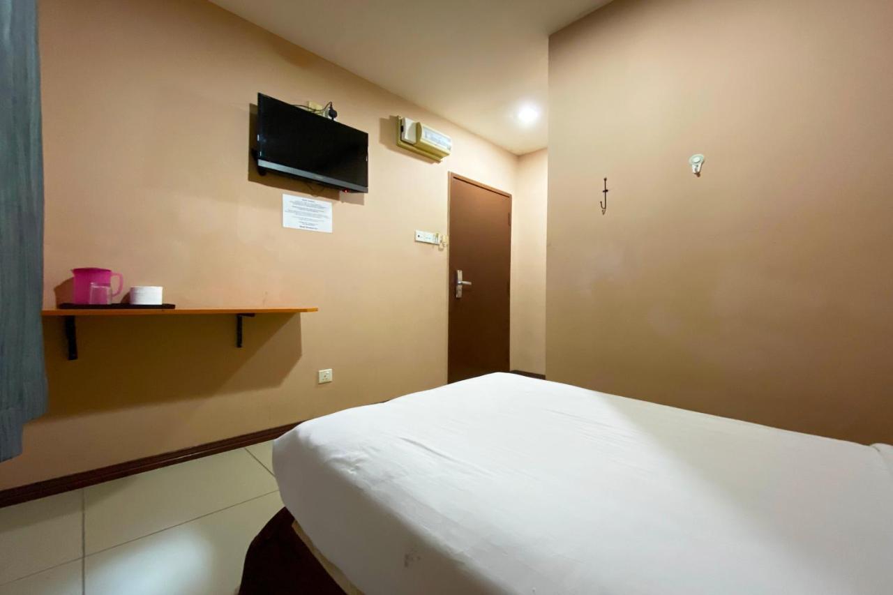 OYO 90108 Hotel Kaya Kota Kinabalu Bagian luar foto